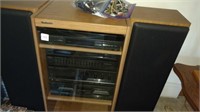 TECHNICS STEREO W SPEAKERS