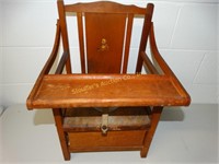 Vintage child's wooden potty chair 14 1/2" W x 14