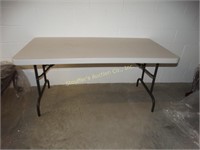 5' Folding table white vinyl top