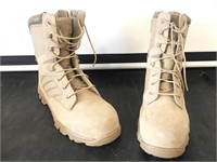 Bates size 13 boots 

Very light use