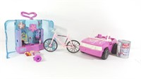 Voiture + vélo + boîte cosmetiques Barbie