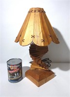 Lampe en bois artisanale - Handcrafted wooden lamp