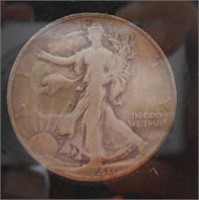 1940 S  Walking Liberty Half Dollar