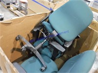 Pallet Box of Office Chairs