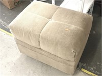 Nice rolling cushioned ottoman