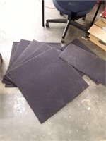 5 new piece carpet with rubber backing 24"x24"