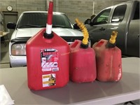 3 larger gas cans
