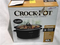 Crockpot. Original slow cooker. Extra large
