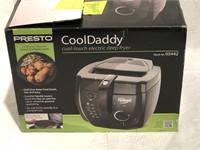 Presto cool daddy cool touch electric deep fryer.