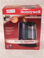Honeywell Warm Mist Humidifer
Open box, powers