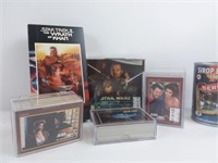 1 cassette VHS  + 3 boîtes de cartes Star Trek +