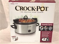 CrockPot 6 quart Slow Cooker, Open box, powers on