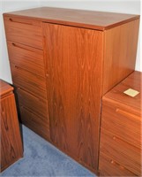 House of Denmark 5 Drawer Gentleman's Chest