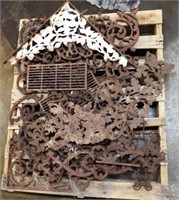 Lot of Architectural Wrought & Cast Iron 4 of 4