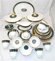 Royal Doulton Carlyle Dinner and Tea Set