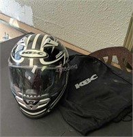 BR - KBC-VR2  Black/White Motorcycle Helmet