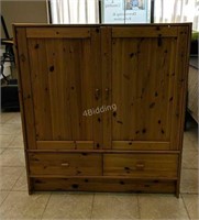 BR -Pine Two Door Storage Cupboard