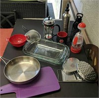 Selection of Kitchen Bakeware & Accessories