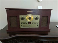 Sylvania 5 in 1 Turntable Radio Vintage Style