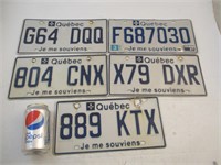 5 plaques d'immatriculation du Québec