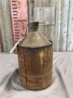 Wood-wrapped oil can