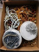 Brown & gray jewelry - Pop-It beads