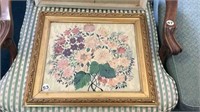 FLORAL OIL PAINTING IN ANTIQUE FRAME
