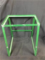 Repro Castrol 6 bottle oil rack stand