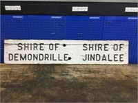 Demondrille / Jindalee wooden sign