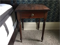One Drawer Stand