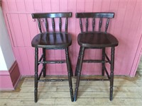 2 Counter Stools