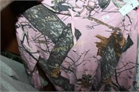 8-10 SIZE PINK CAMO HOODIE