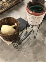 Cleanup Group with Magazine Rack, Planters