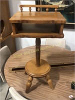 Small Maple Telephone Stand