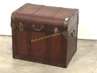 Small Wooden Trunk, 22 Inches Wide