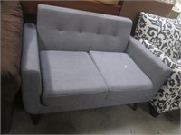 Very Cute Retro Gray Sofa