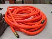 orange air hose (3/8in - 200psi)