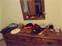 ASSORTMENT OF HATS INCLUDING 7-3/8 STORMY KROMER