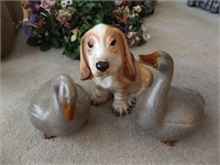 13" TALL CERAMIC HOUND & CERAMIC GEESE