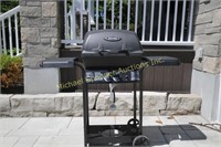 BROIL MATE BBQ - NEVER BEEN USED