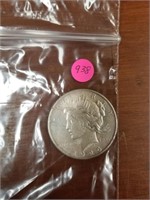 1925 SILVER PEACE DOLLAR AU