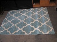 Very Nice Shag Blue & White Rug