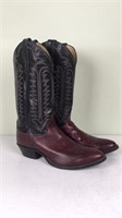 Men’s cowboy boots by Justin 10.5 size