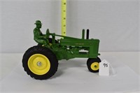 ERTL JOHN DEERE MODEL A