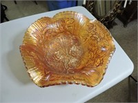 Beautiful Carnival Glass Footed Bowl, Rose Pattern
