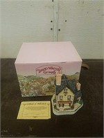 David Winter Cottages- Murphy's with Box & Cert