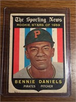 1959 Bernie Daniels Rookie Baseball Card