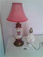 VINTAGE TABLE LAMPS