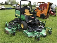 John Deere 1600 Wham Turbo 4x4 Batwing Mower