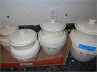4 Longaberger Canisters with Lids